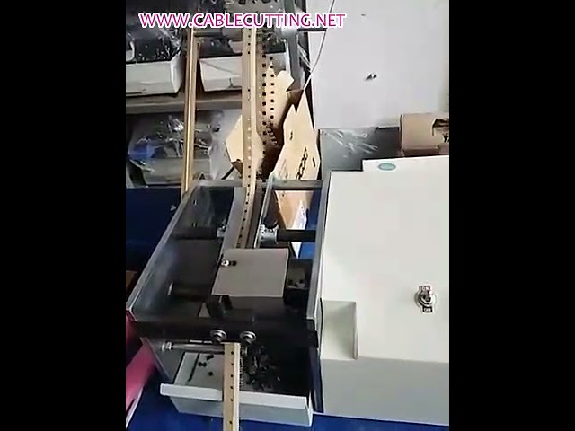 Μηχανή Κοπής και Κάμψης Ακροδεκτών Πυκνωτών