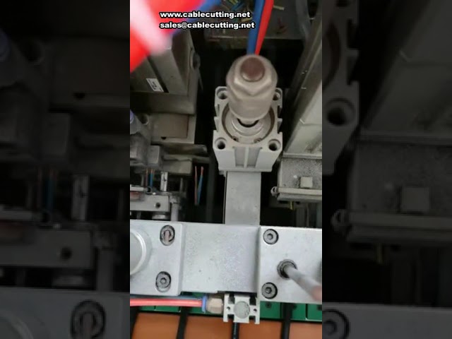 Μηχανή απογύμνωσης, συστροφής και κασσιτέρωσης 2-9mm, 2000-2500 τεμ/ώρα για καλώδια φορτιστή και ακουστικών 20-28AWG