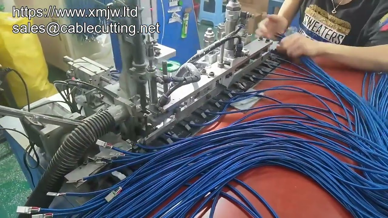 Automatic Mobile Phone USB Connector Data Cable Making Auto Charging Lugs Tin Soldering Machine